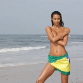 Lais Ribeiro gq picture