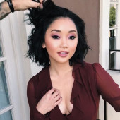 Lana Condor 