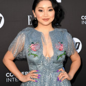 Lana Condor 