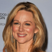 Laura Linney