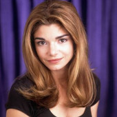 Laura San Giacomo