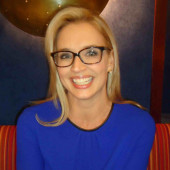 Laurie Dhue 