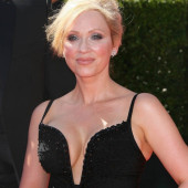 Leigh-Allyn Baker 