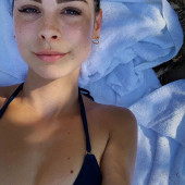 Lena Meyer-Landrut nude look