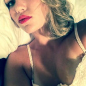 Lili Simmons leaked video