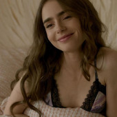 Lily Collins 