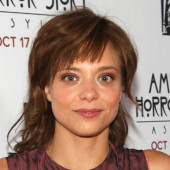 Lizzie Brochere