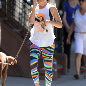 Lucy Liu leggings