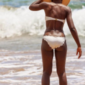 Lupita Nyong’o body