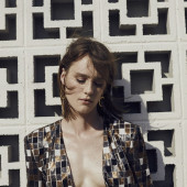 Mackenzie Davis 