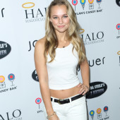 Madison Iseman jeans