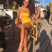 Madison Pettis feet