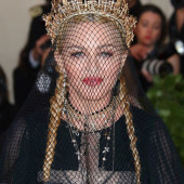 Madonna photo