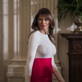 Melania Trump braless