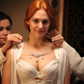 Meryem Uzerli 