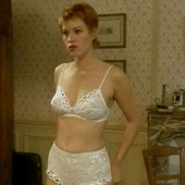 Molly Ringwald 