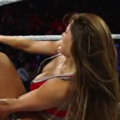 Nikki Bella 