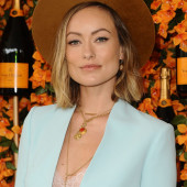 Olivia Wilde dekollete