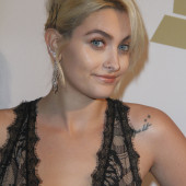 Paris Jackson hot