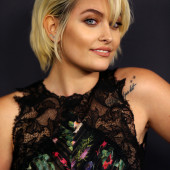 Paris Jackson nackt