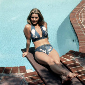 Priscilla Presley bikini