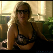 Rachael Harris hot scene