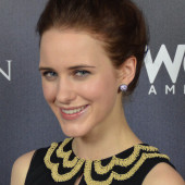 Rachel Brosnahan face