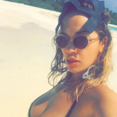 Rita Ora beach