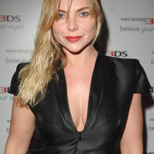 Samantha Womack cleavage