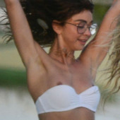 Sarah Hyland 