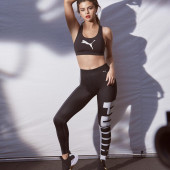 Selena Gomez leggings