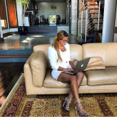 Somaya Reece legs