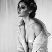 Stefanie Giesinger topless