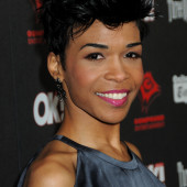 Tenitra Michelle Williams face