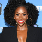 Teyonah Parris 