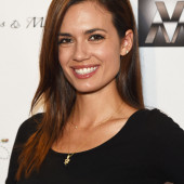 Torrey DeVitto pretty little liars