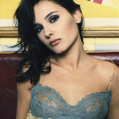 Virginie Ledoyen sexy photo