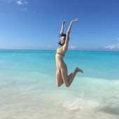 Xiao-Wen Ju bikini