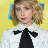 Zoe Kazan body