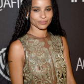 Zoe Kravitz braless