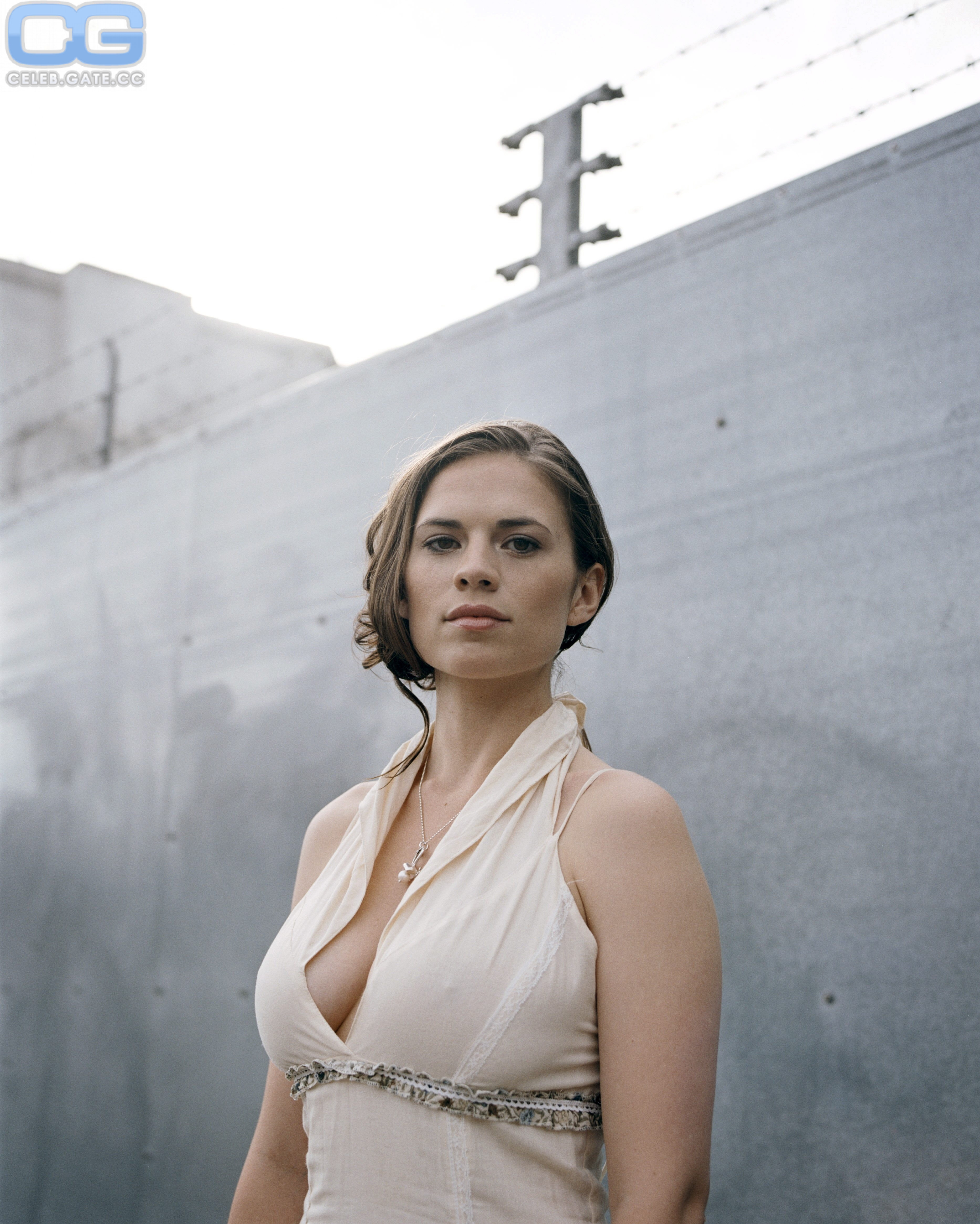 Hayley Atwell 