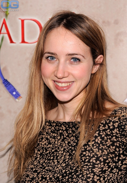 Zoe Kazan 