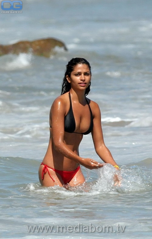 Camila Alves 