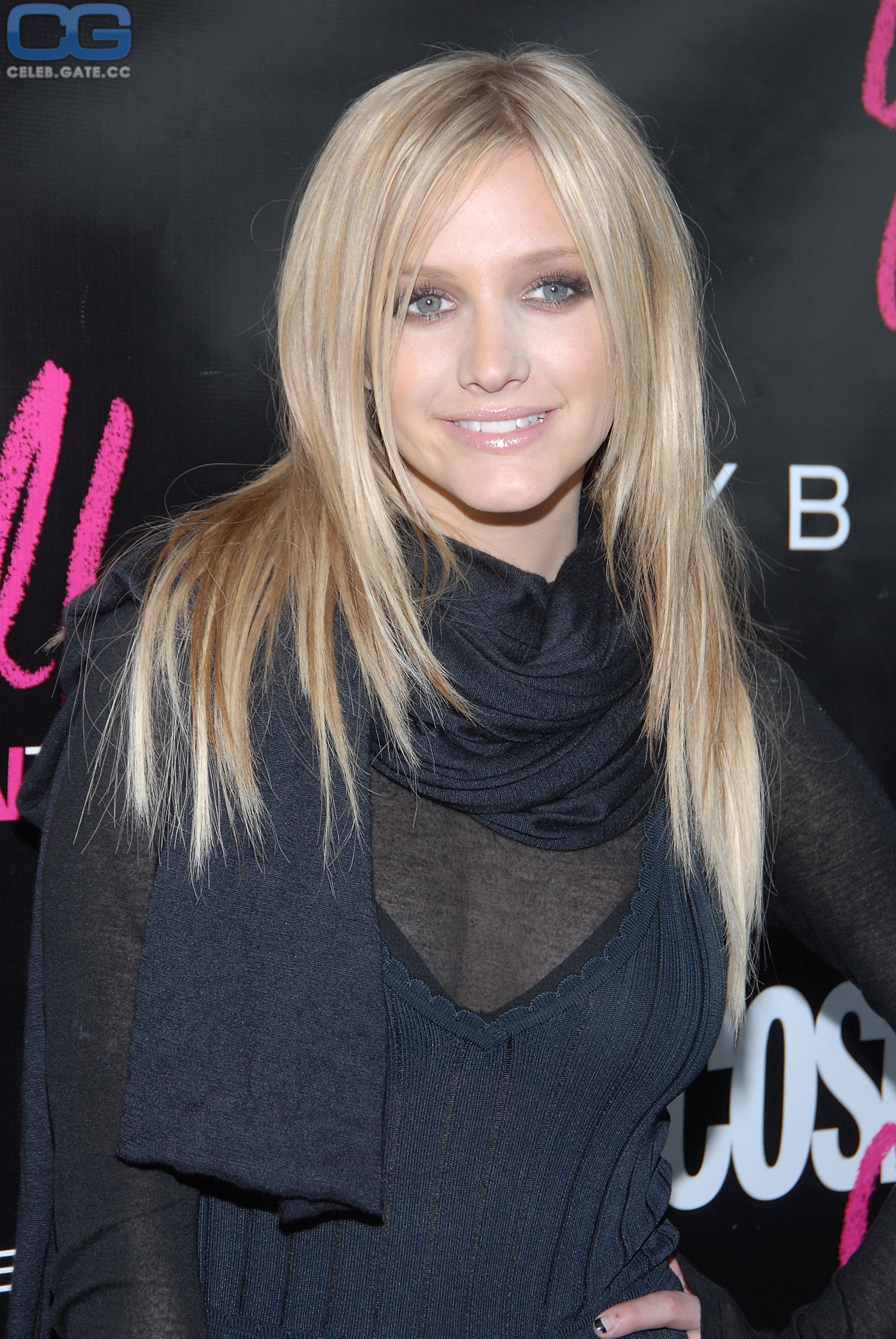 Ashlee Simpson 