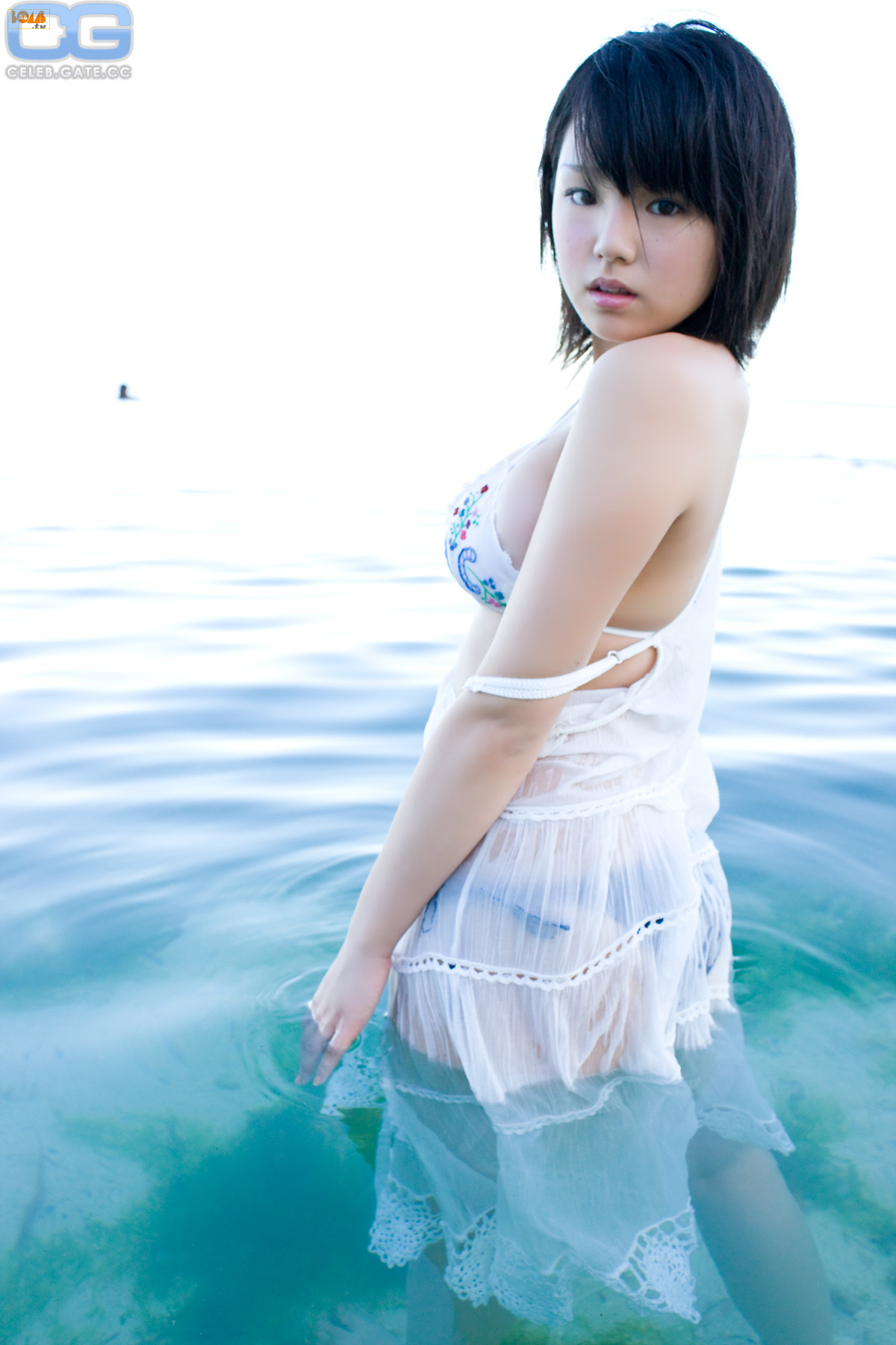 Ai Shinozaki 