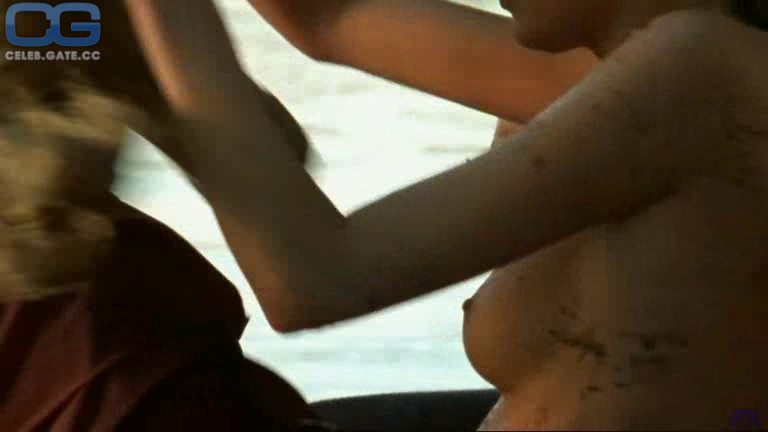 Alexandra Maria Lara topless