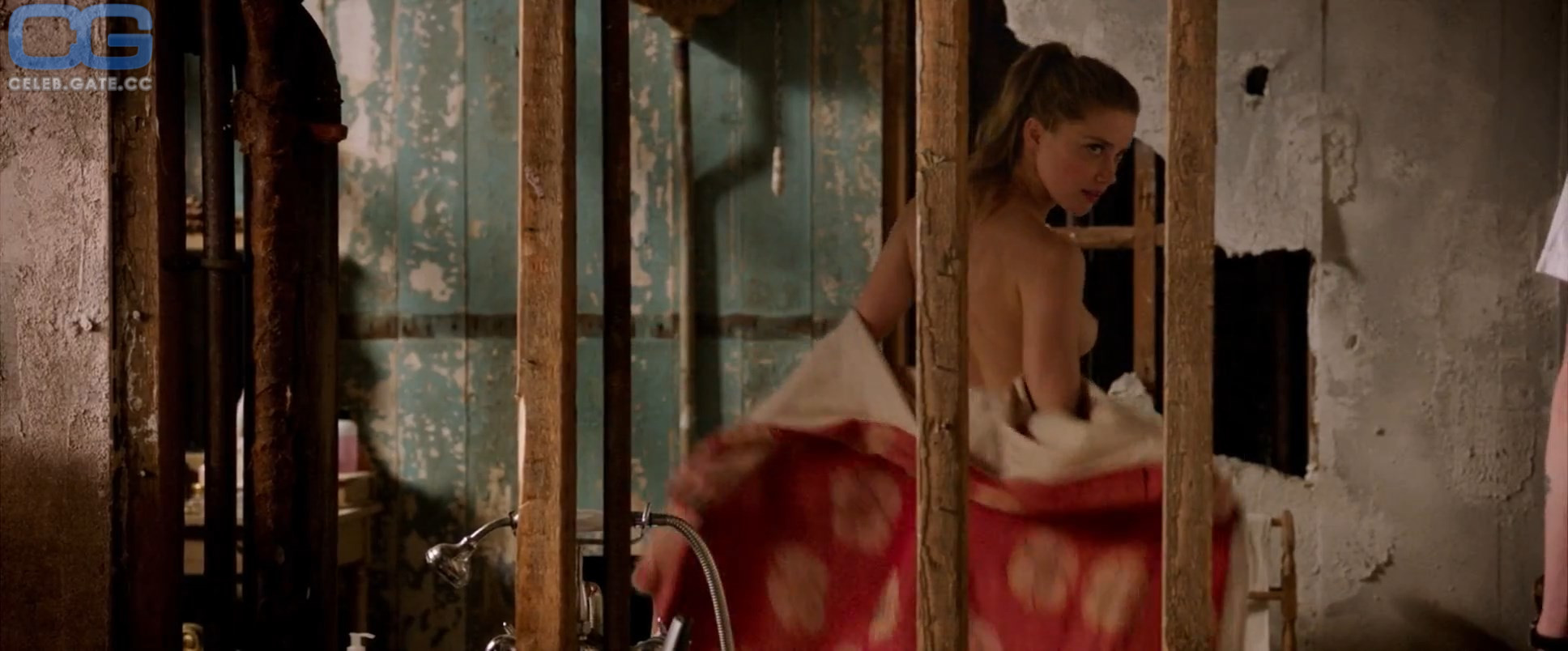 Amber Heard nude scene