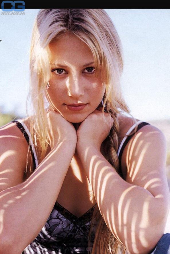 Anna Kournikova young