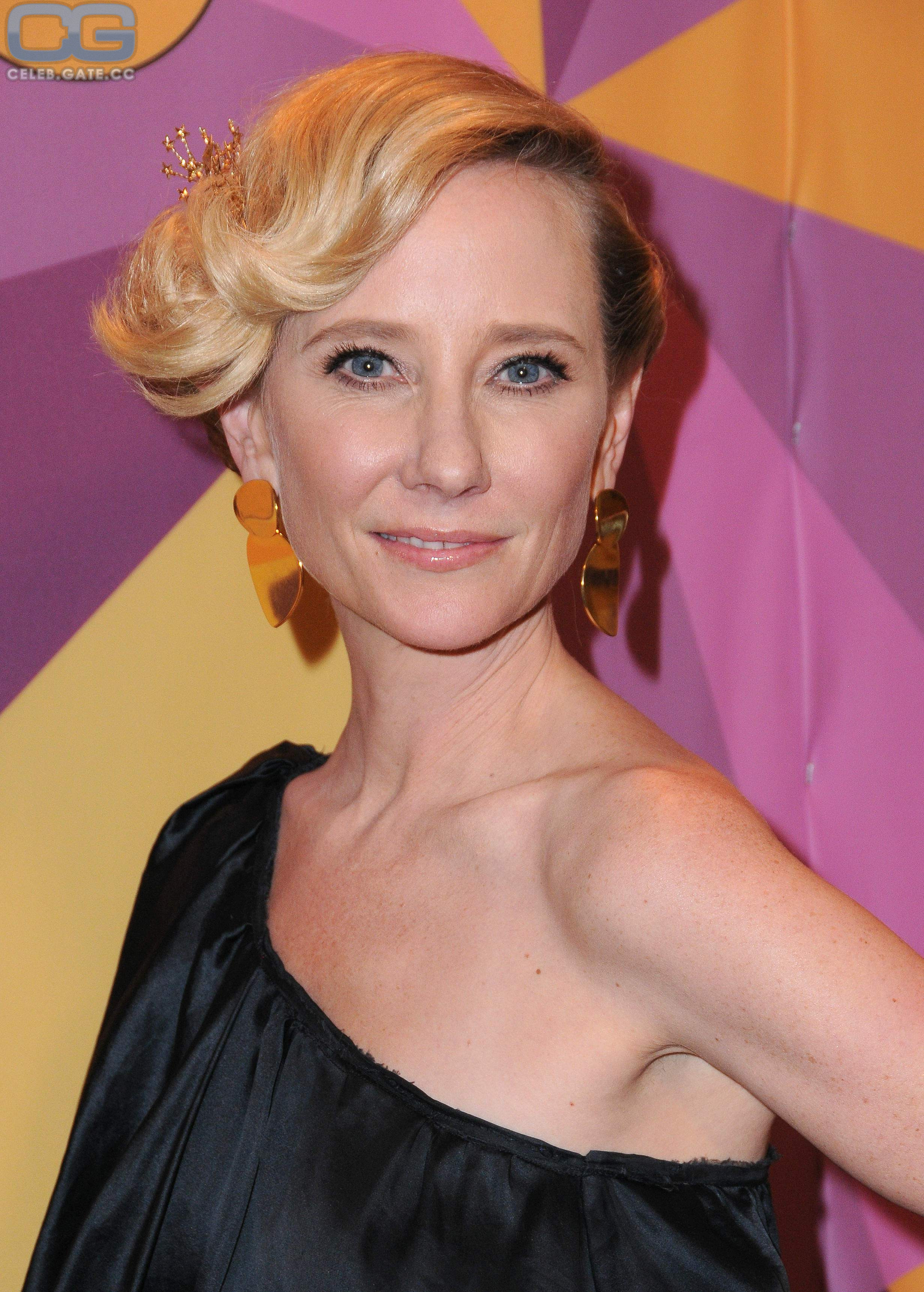 Anne Heche photo