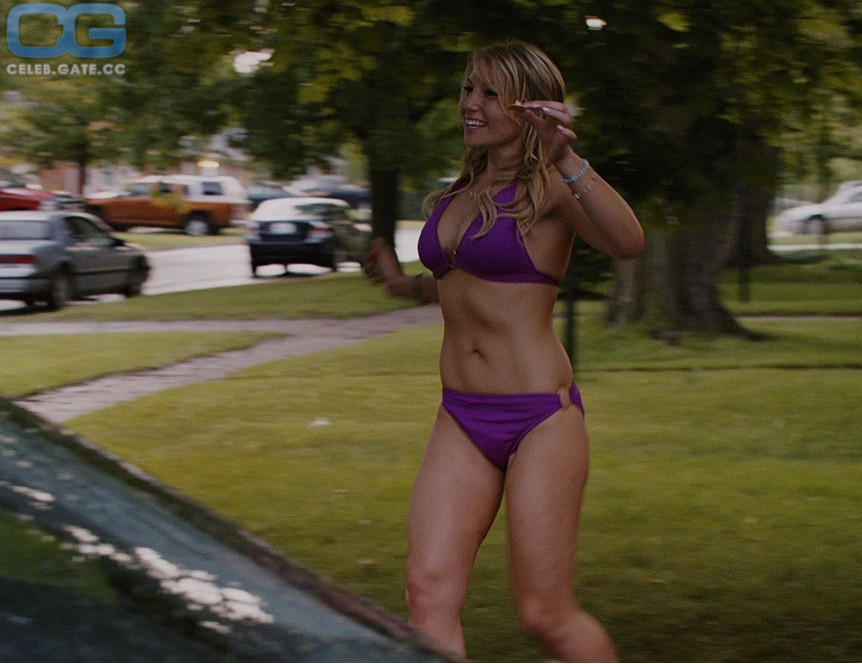 Ari Graynor YOUTH IN REVOLT